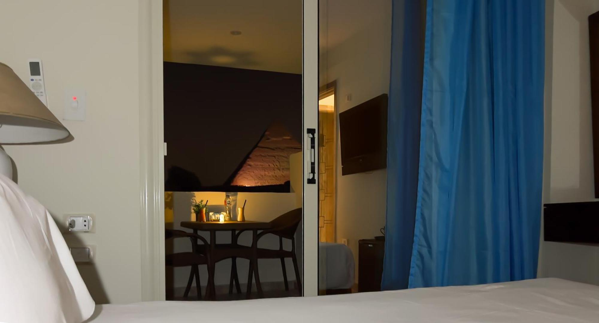 Pyramids Vista Inn Kafret el-Gabal Eksteriør billede
